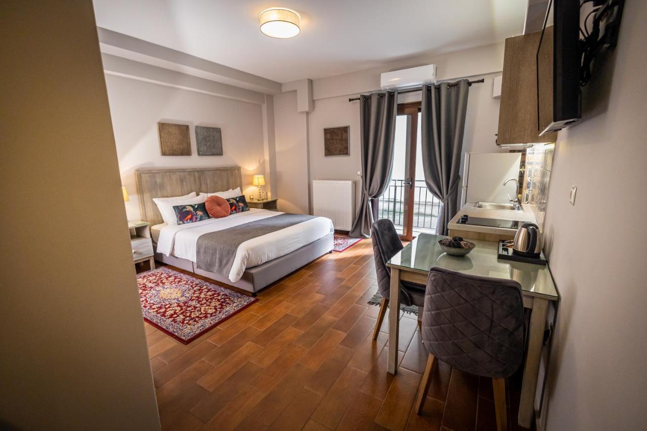 Maron Apartment Kalavryta Exterior photo