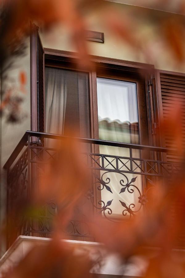 Maron Apartment Kalavryta Exterior photo
