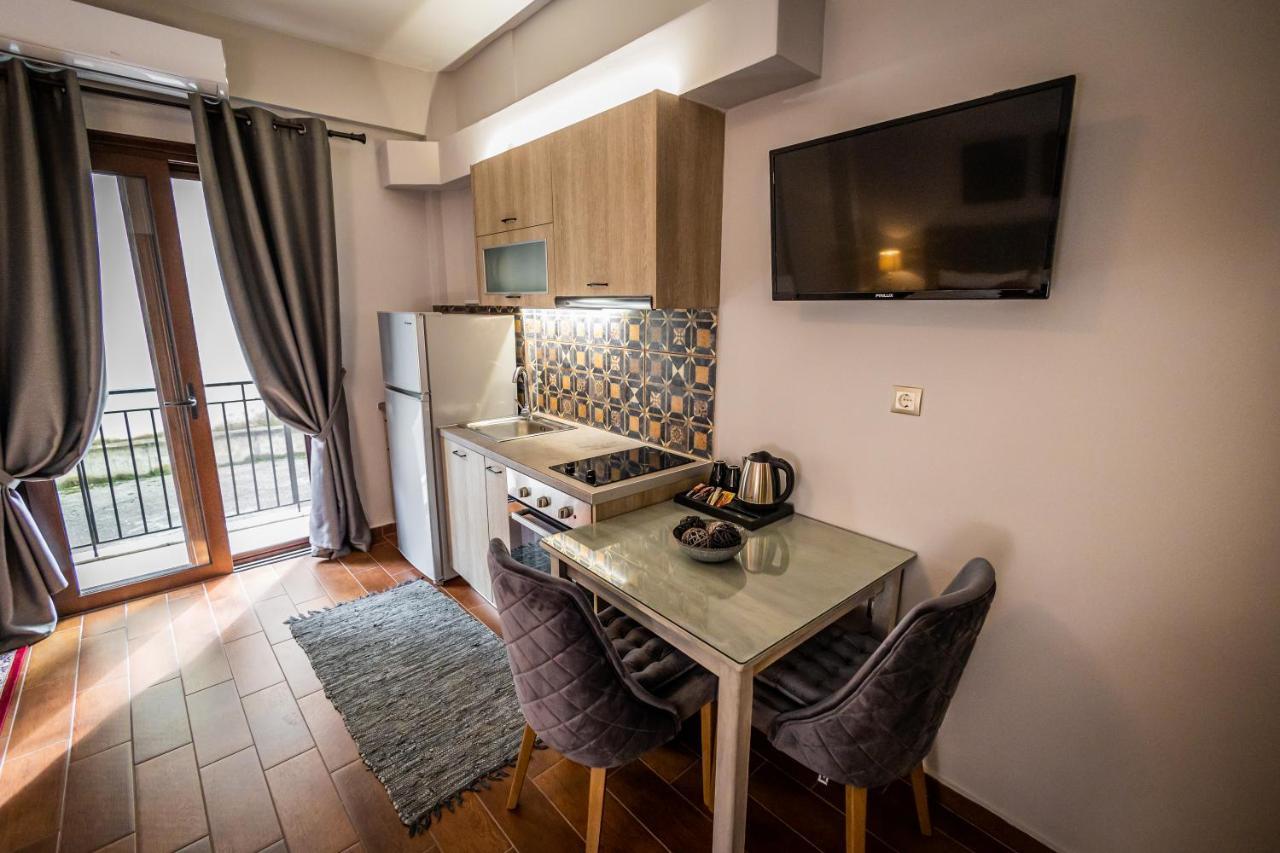 Maron Apartment Kalavryta Exterior photo